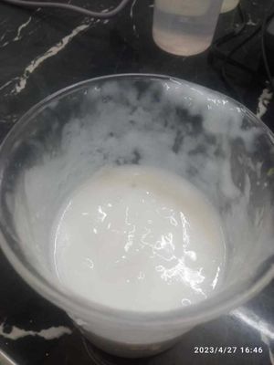 Chất kiểm soát bọt chống bọt silicone không dễ cháy 100 Chất lỏng màu trắng sữa tinh khiết