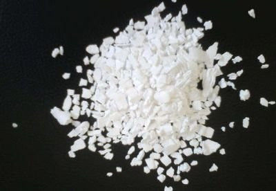Calcium chloride anhydrous mật độ 2,15 G/cm3 Hygroscopicity Hygroscopic cho bảo trì hồ bơi